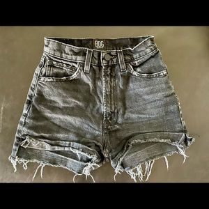 BDG Highwaisted Girlfriend Shorts
